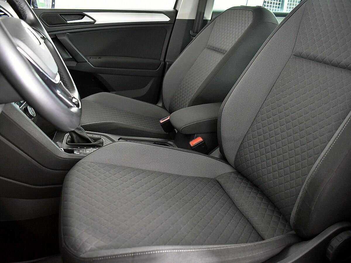 Купить Volkswagen Tiguan с пробегом. Фото: #7