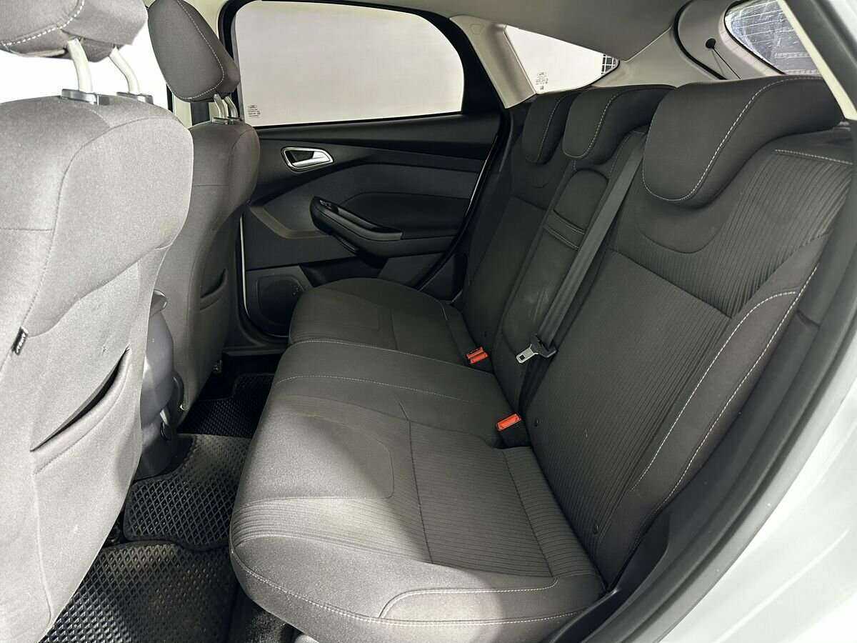 Купить Ford Focus с пробегом. Фото: #15