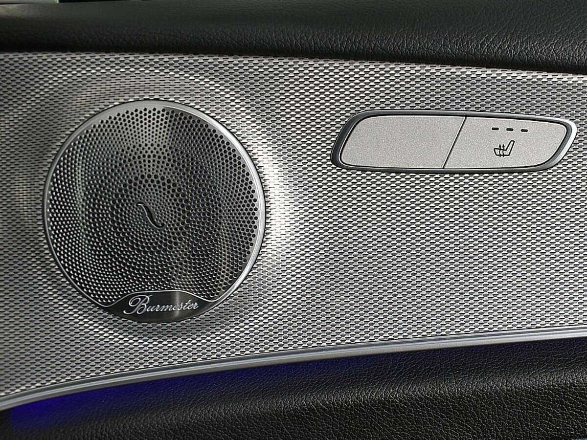 Купить Mercedes-Benz E-Класс с пробегом. Фото: #18