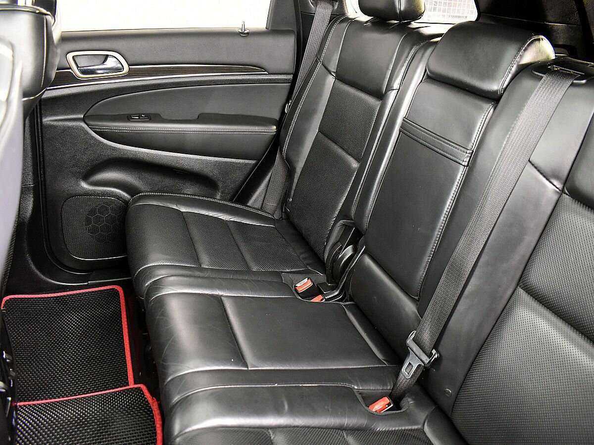 Купить Jeep Grand Cherokee с пробегом. Фото: #10