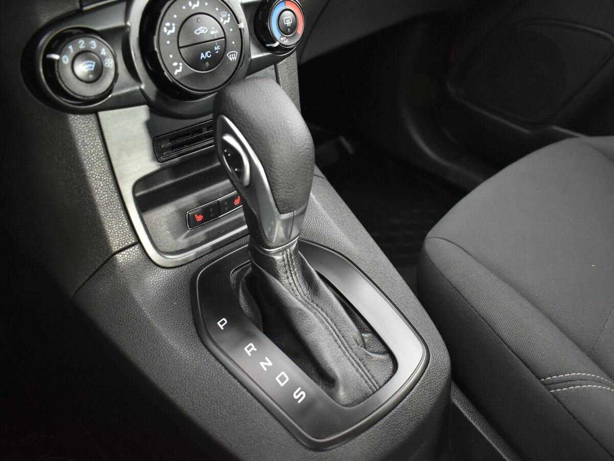 Купить Ford Fiesta с пробегом. Фото: #11