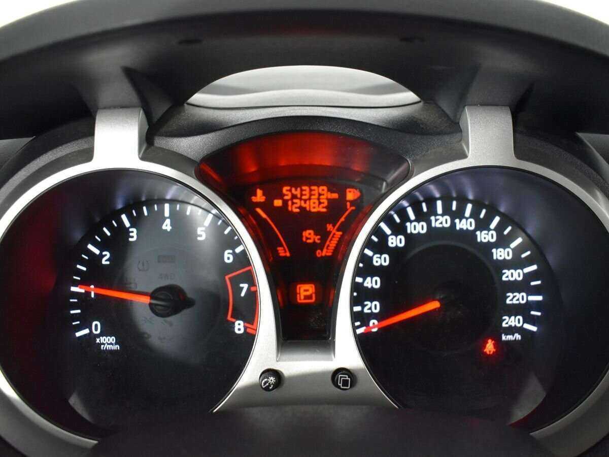 Купить Nissan Juke с пробегом. Фото: #10