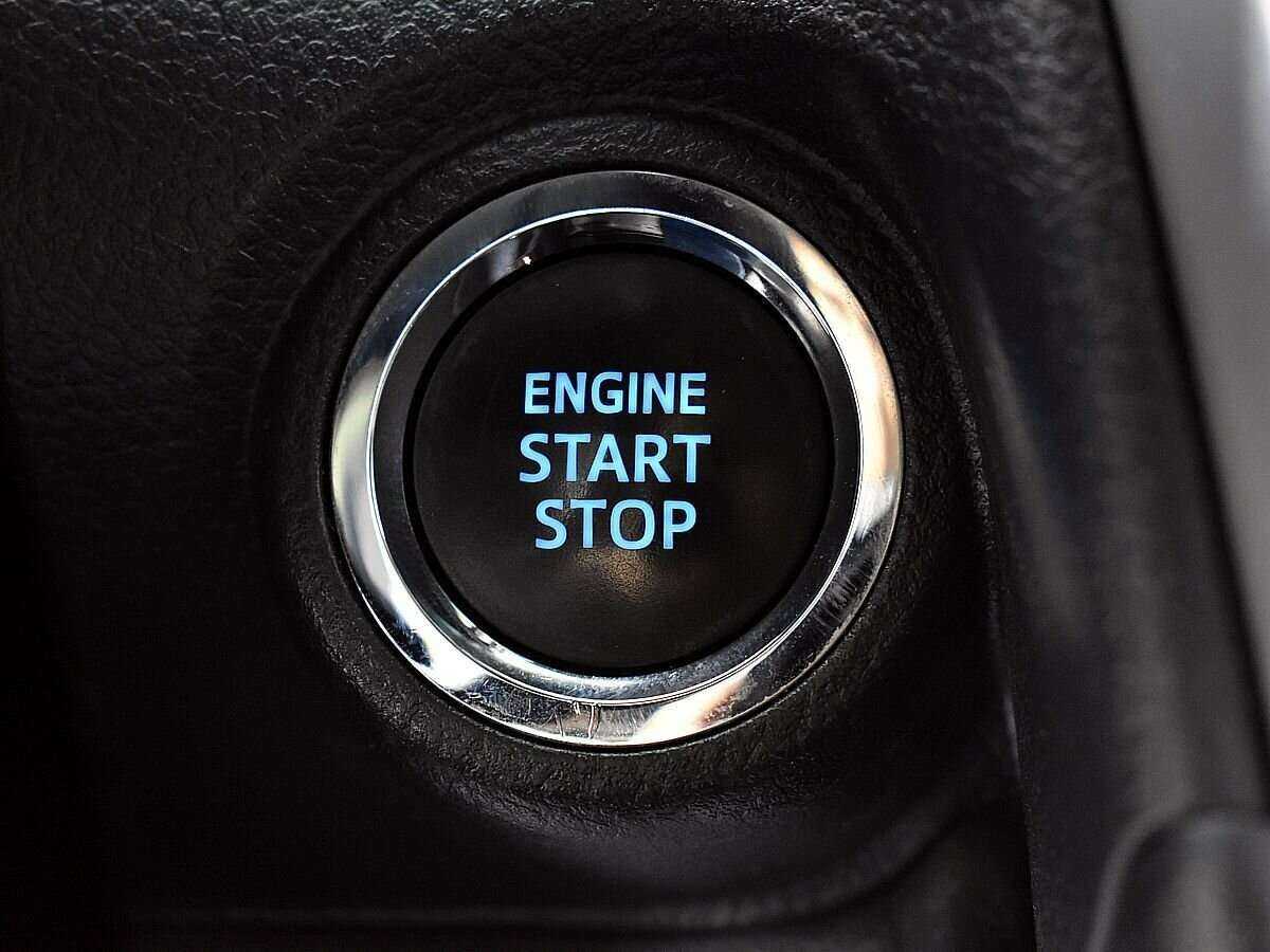 Купить Toyota Camry с пробегом. Фото: #12