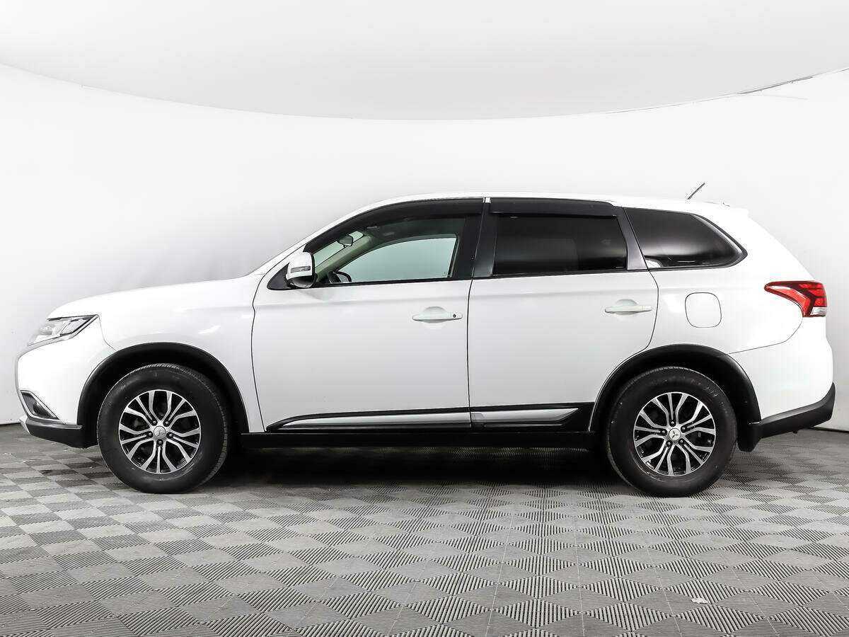 Купить Mitsubishi Outlander с пробегом. Фото: #7