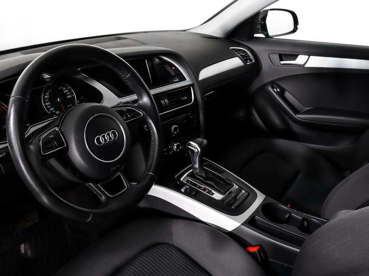 Купить Audi A4 с пробегом. Фото: #8