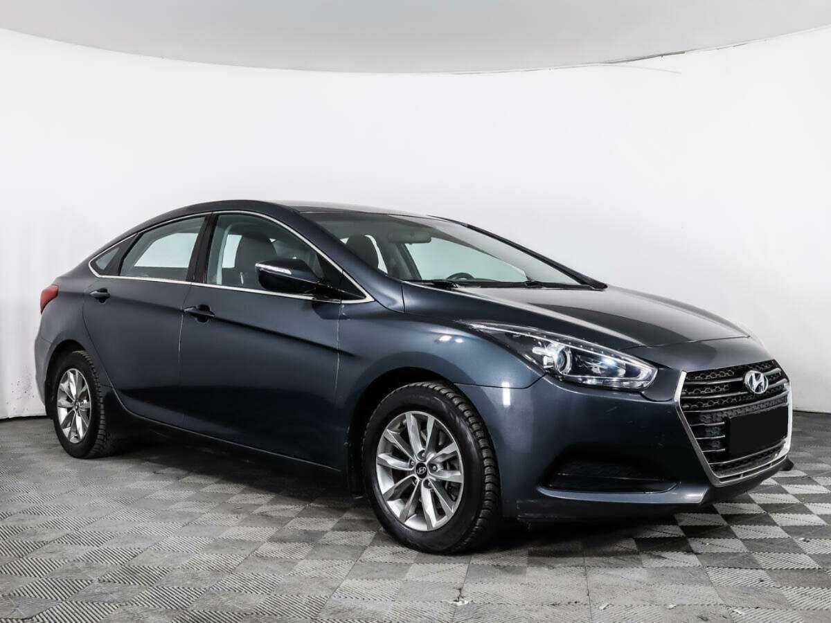 Купить Hyundai i40 с пробегом. Фото: #2