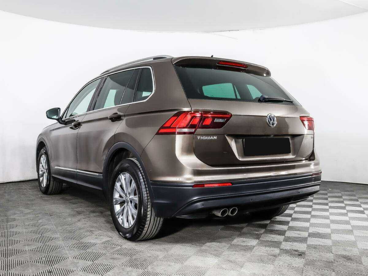 Купить Volkswagen Tiguan с пробегом. Фото: #6