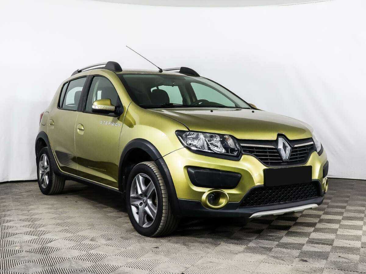Купить Renault Sandero с пробегом. Фото: #2