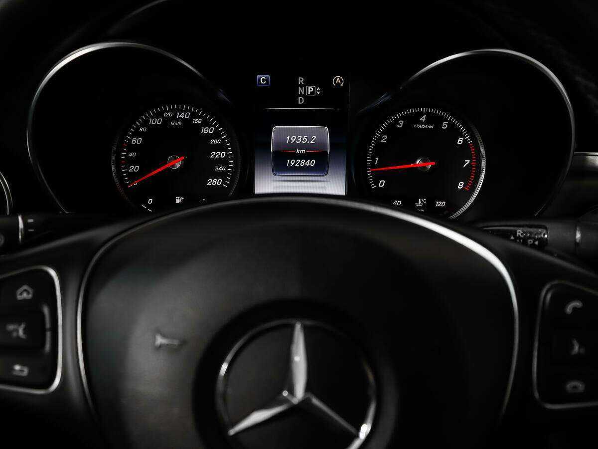 Купить Mercedes-Benz C-Класс с пробегом. Фото: #17