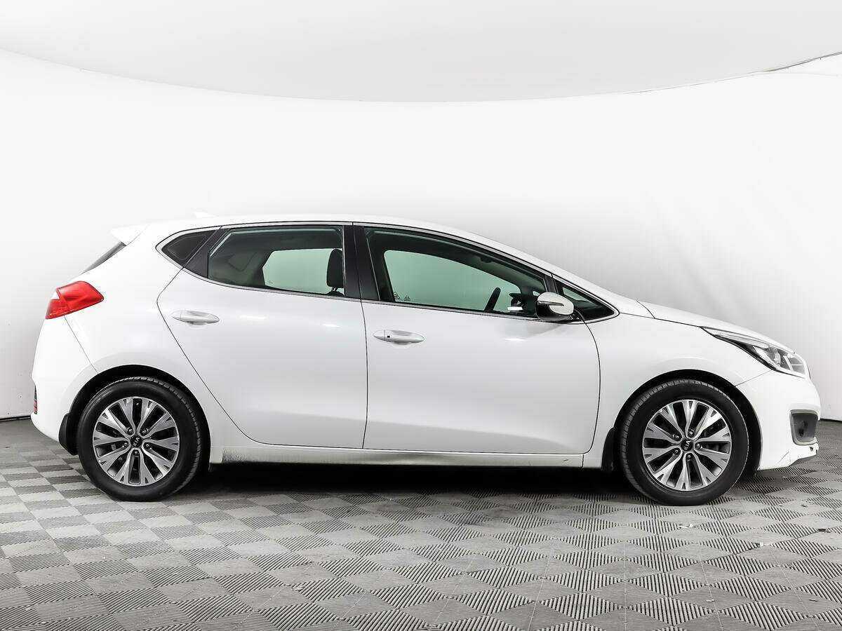 Купить Kia Ceed с пробегом. Фото: #1