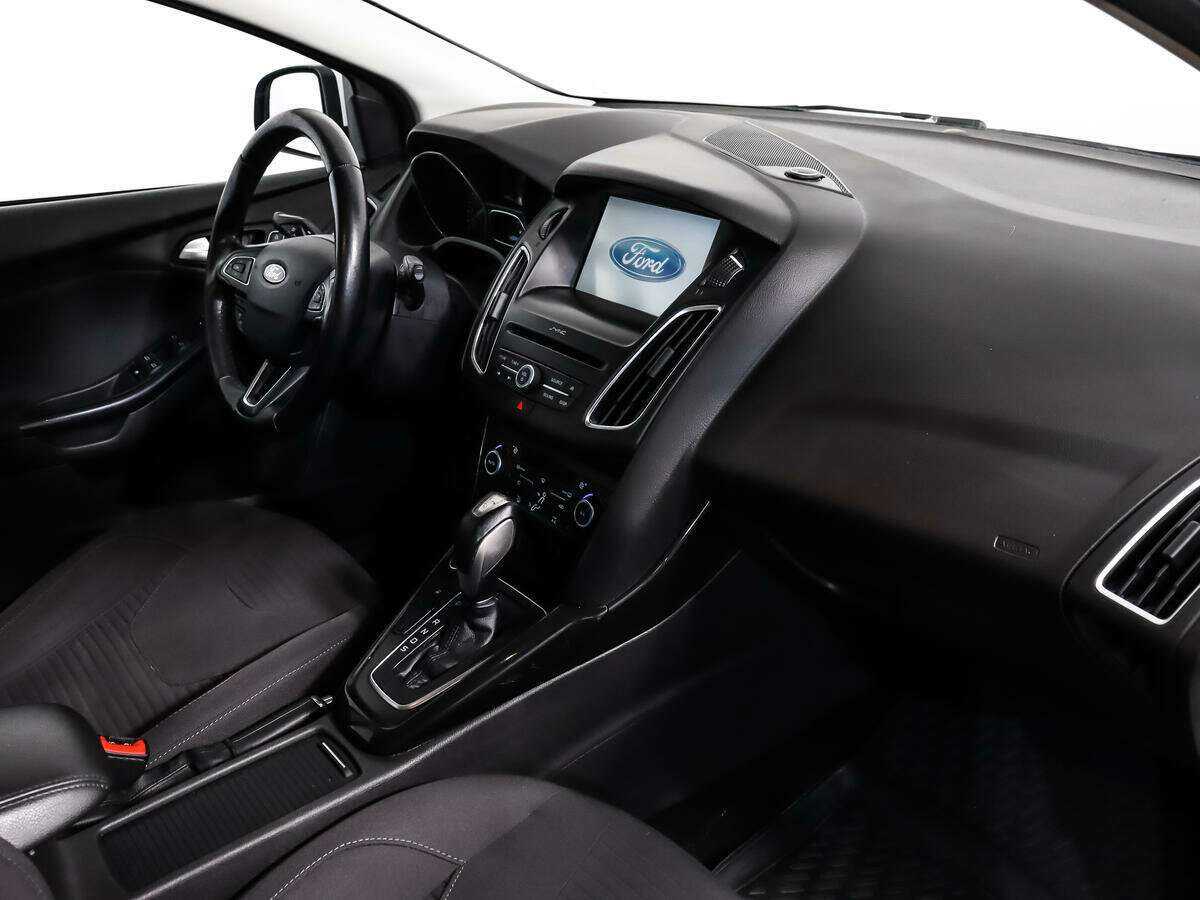 Купить Ford Focus с пробегом. Фото: #11
