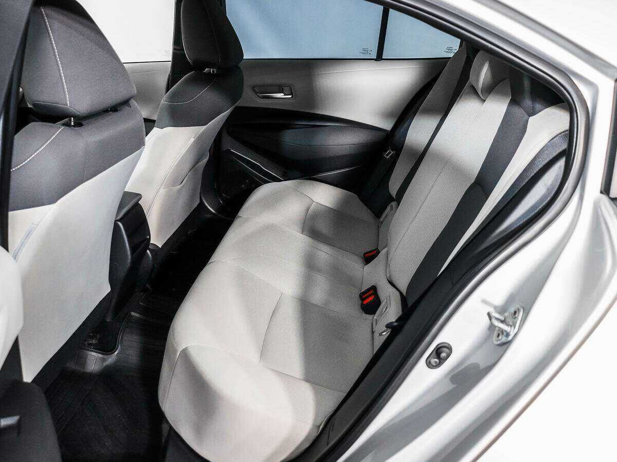 Купить Toyota Corolla с пробегом. Фото: #9