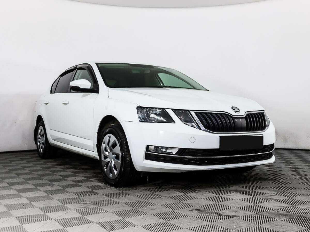 Купить Skoda Octavia с пробегом. Фото: #2