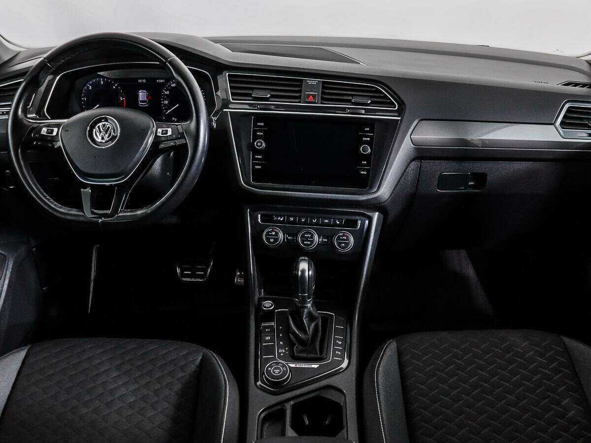 Купить Volkswagen Tiguan с пробегом. Фото: #12