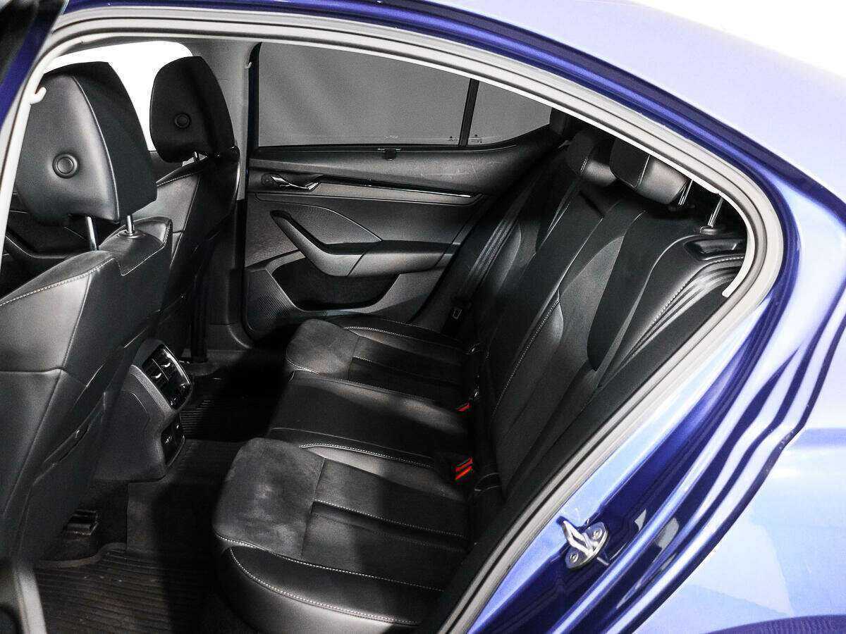 Купить Skoda Octavia с пробегом. Фото: #11