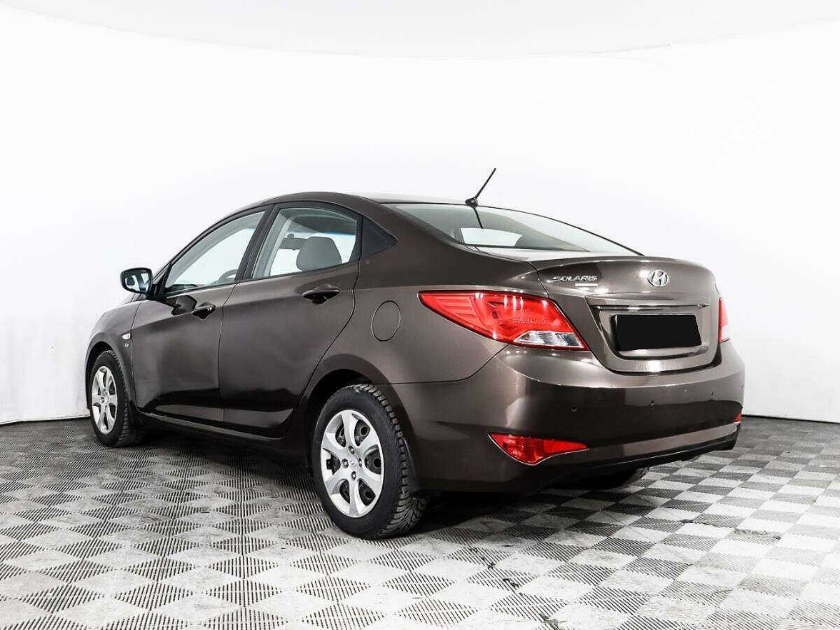 Купить Hyundai Solaris с пробегом. Фото: #6