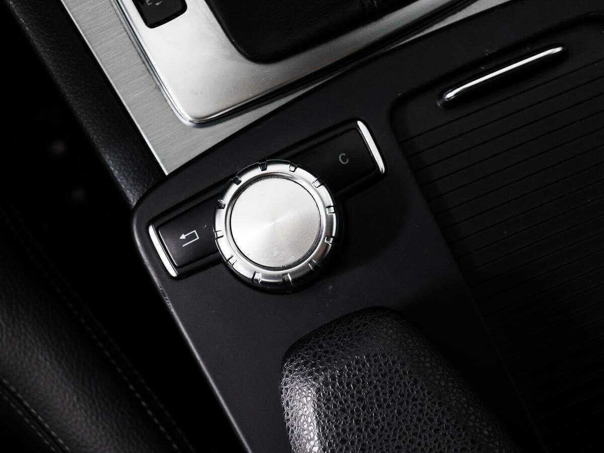 Купить Mercedes-Benz C-Класс с пробегом. Фото: #10