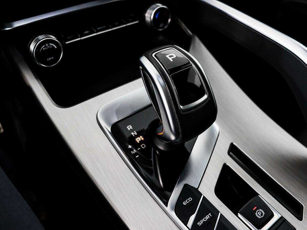 Купить Geely Coolray с пробегом. Фото: #10