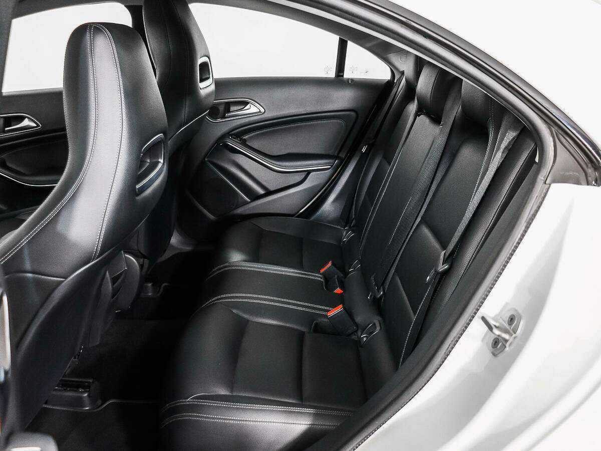 Купить Mercedes-Benz CLA с пробегом. Фото: #9