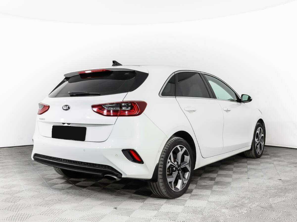 Купить Kia Ceed с пробегом. Фото: #4