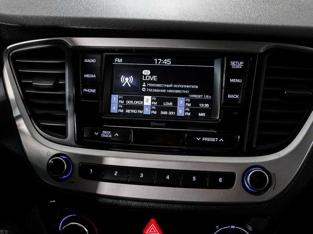 Купить Hyundai Solaris с пробегом. Фото: #12