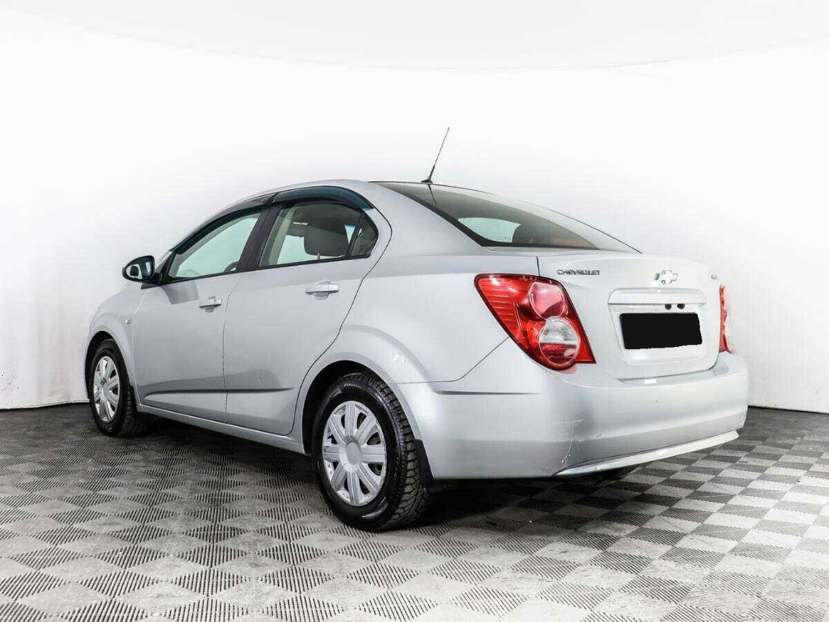 Купить Chevrolet Aveo с пробегом. Фото: #6