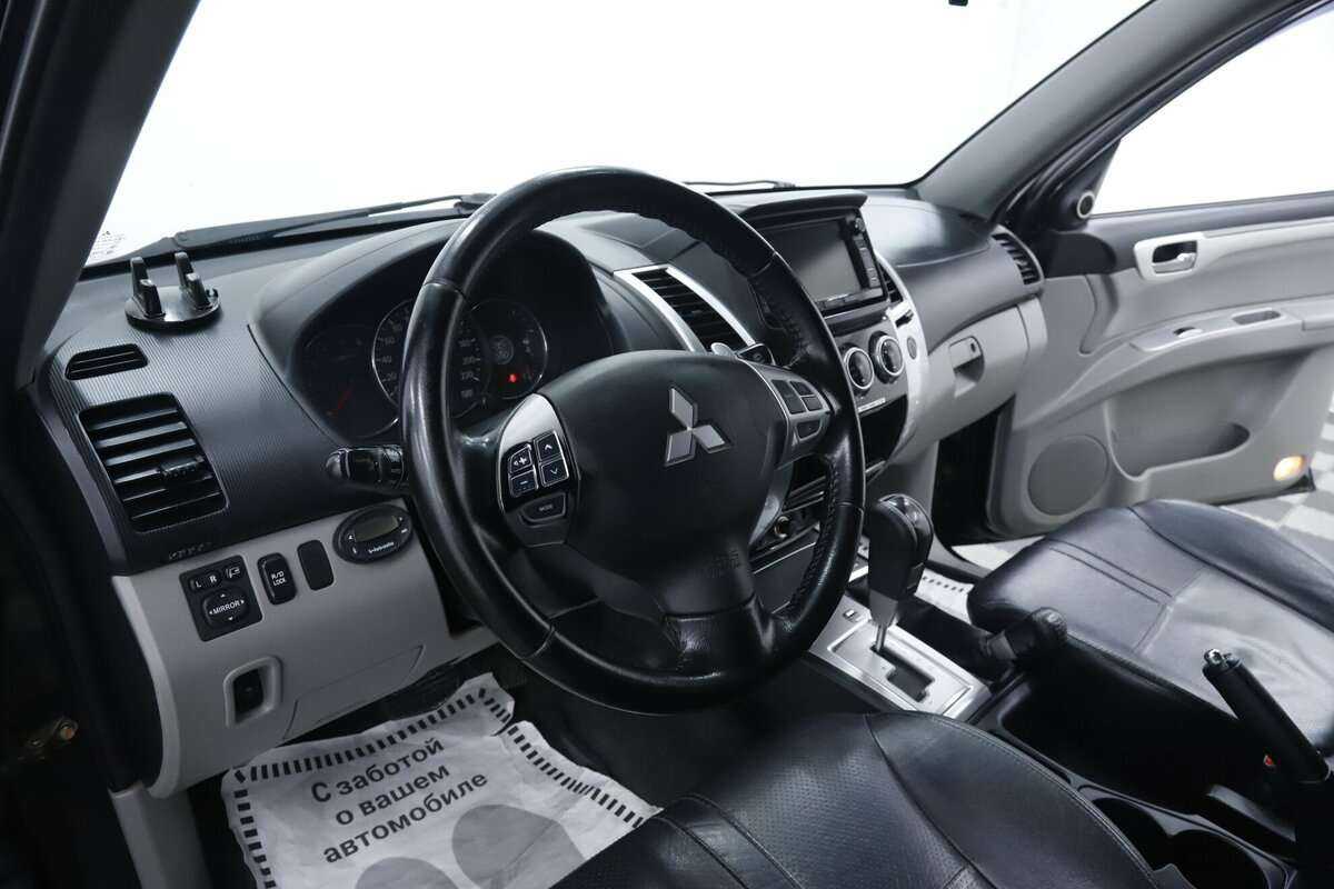Купить Mitsubishi Pajero Sport с пробегом. Фото: #7