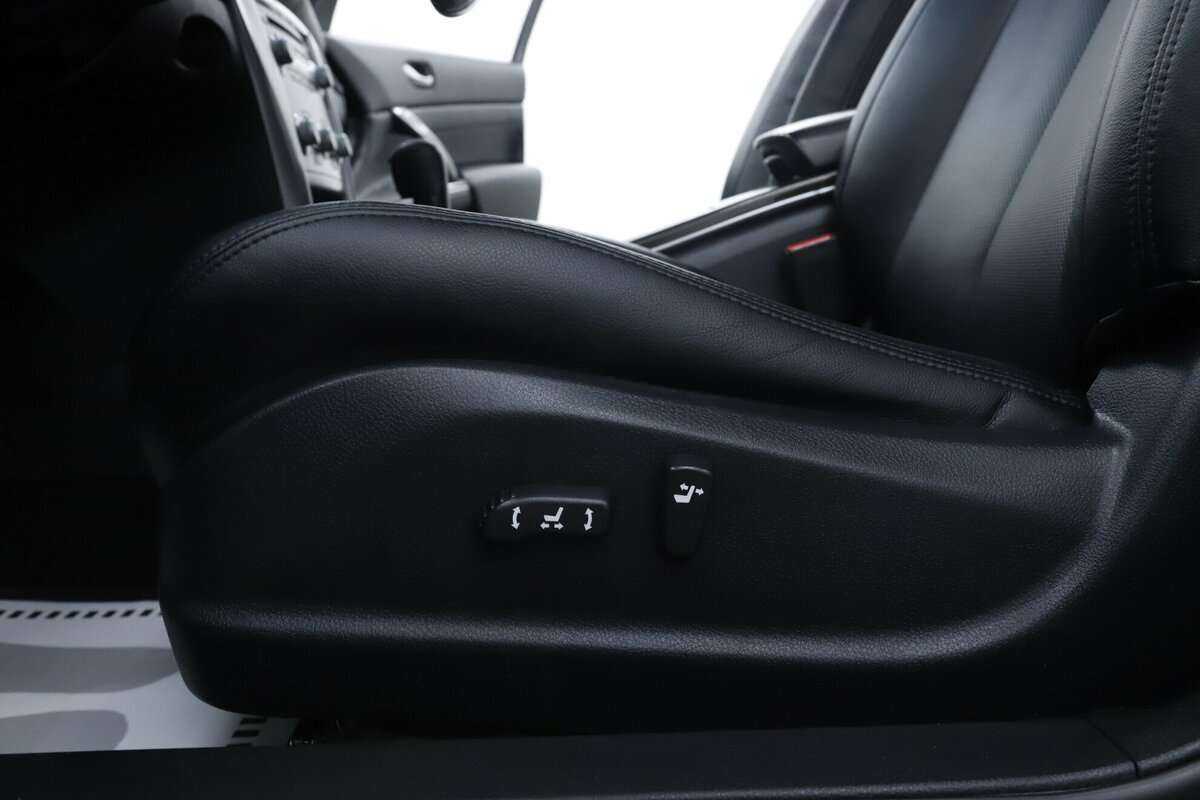 Купить Nissan Teana с пробегом. Фото: #8