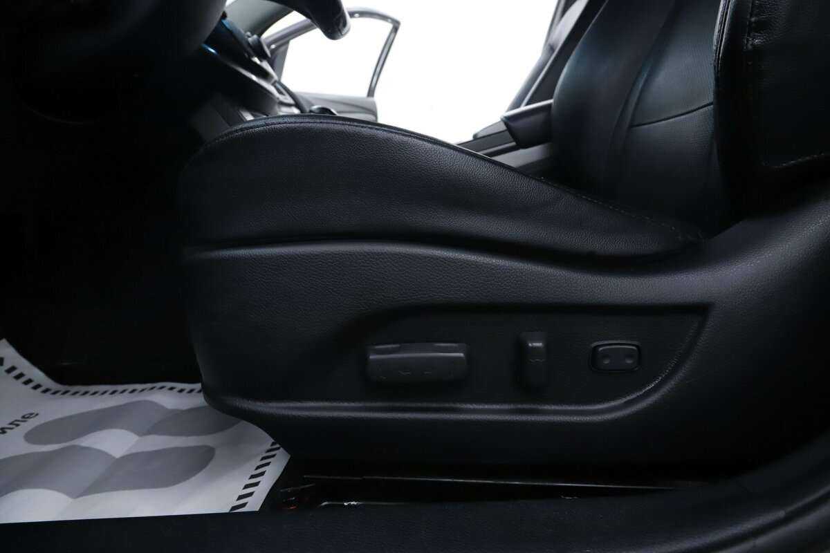 Купить Hyundai i40 с пробегом. Фото: #7