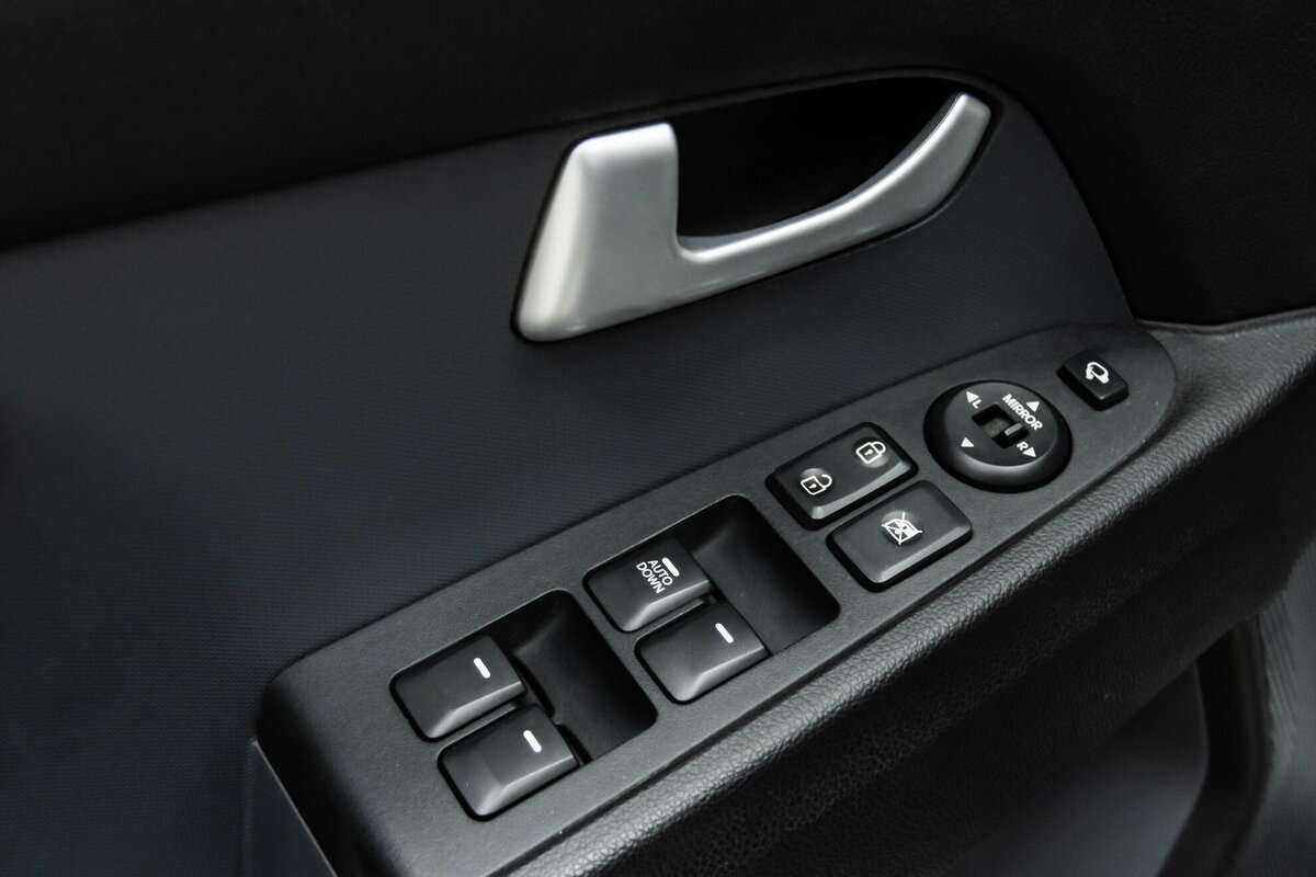 Купить Kia Sportage с пробегом. Фото: #6