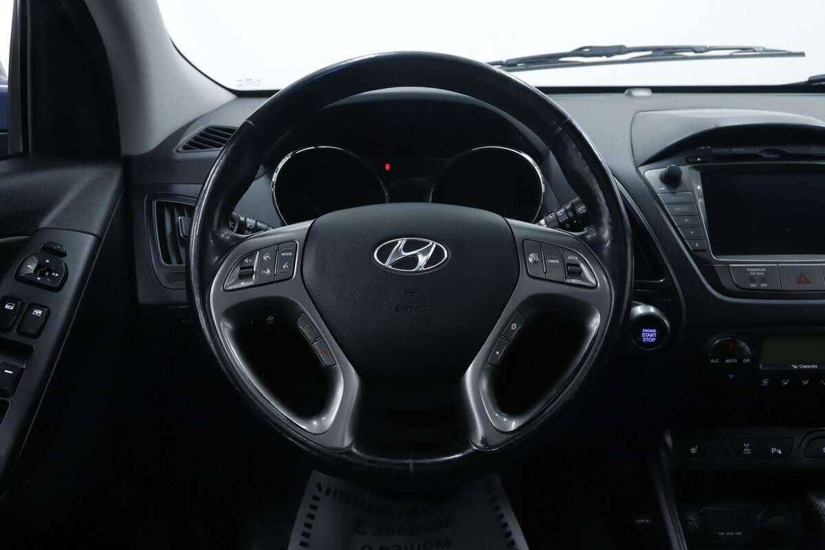 Купить Hyundai ix35 с пробегом. Фото: #11
