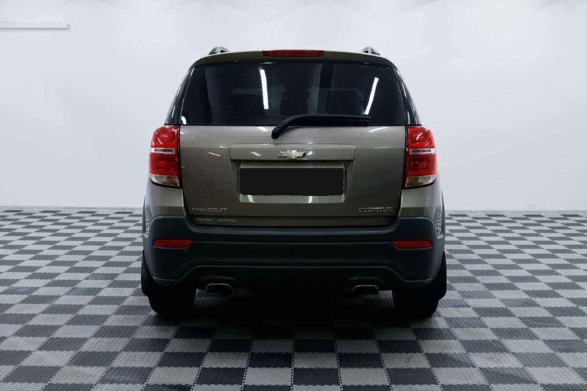 Купить Chevrolet Captiva с пробегом. Фото: #5