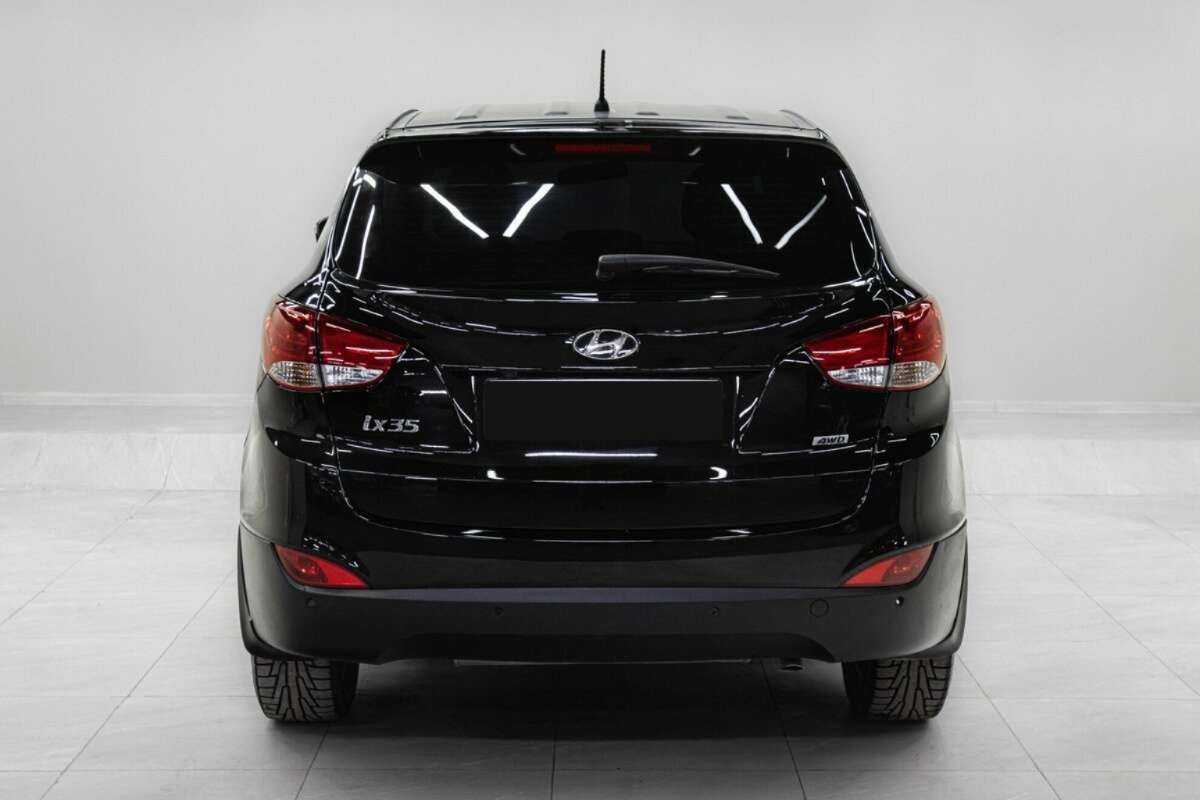 Купить Hyundai ix35 с пробегом. Фото: #3