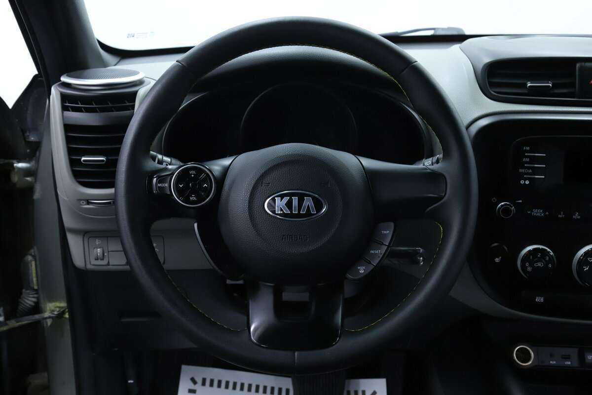 Купить Kia Soul с пробегом. Фото: #10