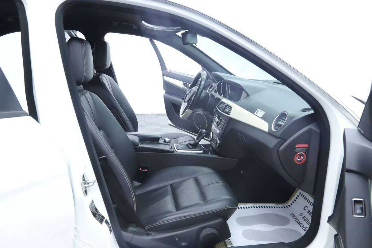 Купить Mercedes-Benz C-Класс с пробегом. Фото: #12