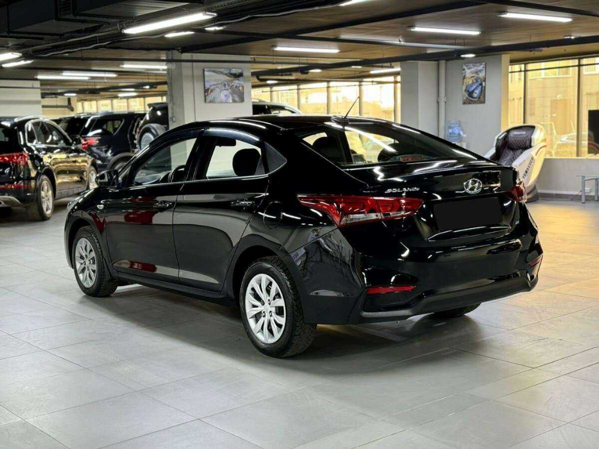 Купить Hyundai Solaris с пробегом. Фото: #10