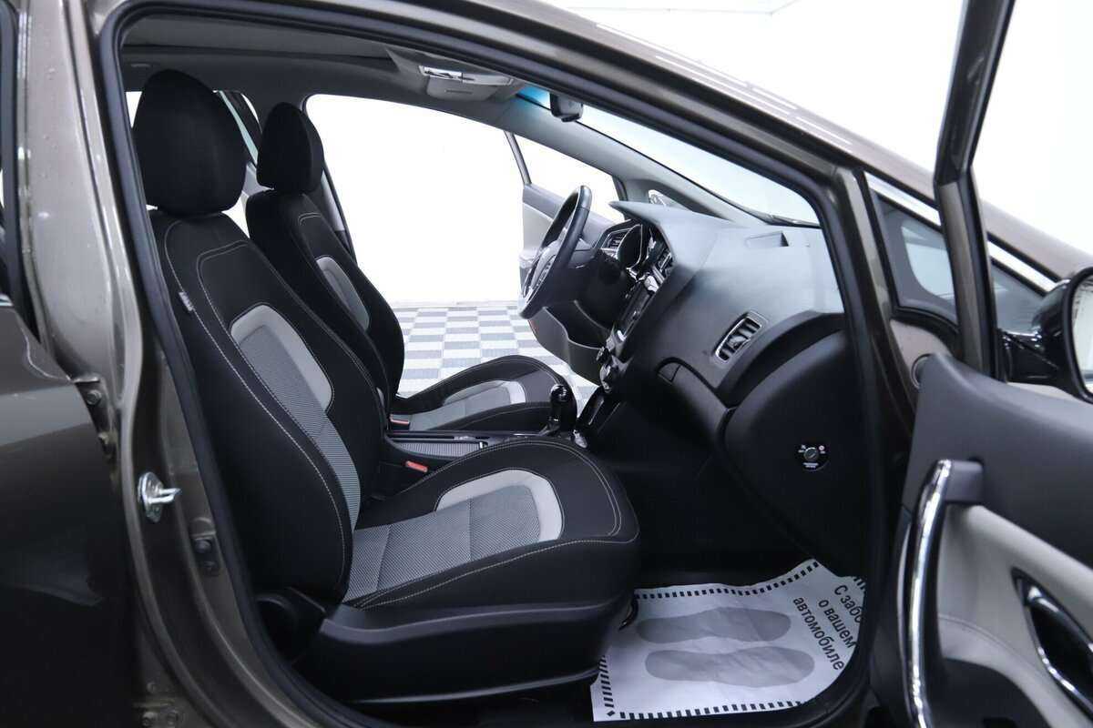 Купить Kia Ceed с пробегом. Фото: #14