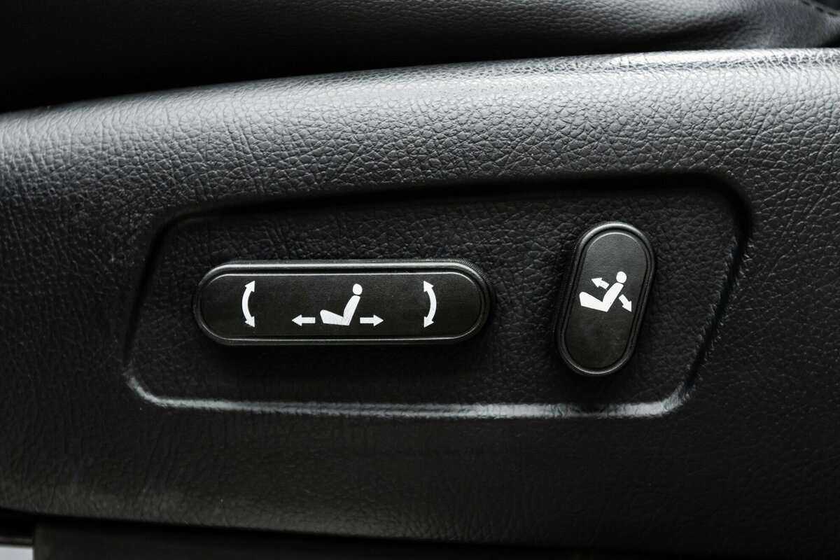 Купить Kia Mohave с пробегом. Фото: #21