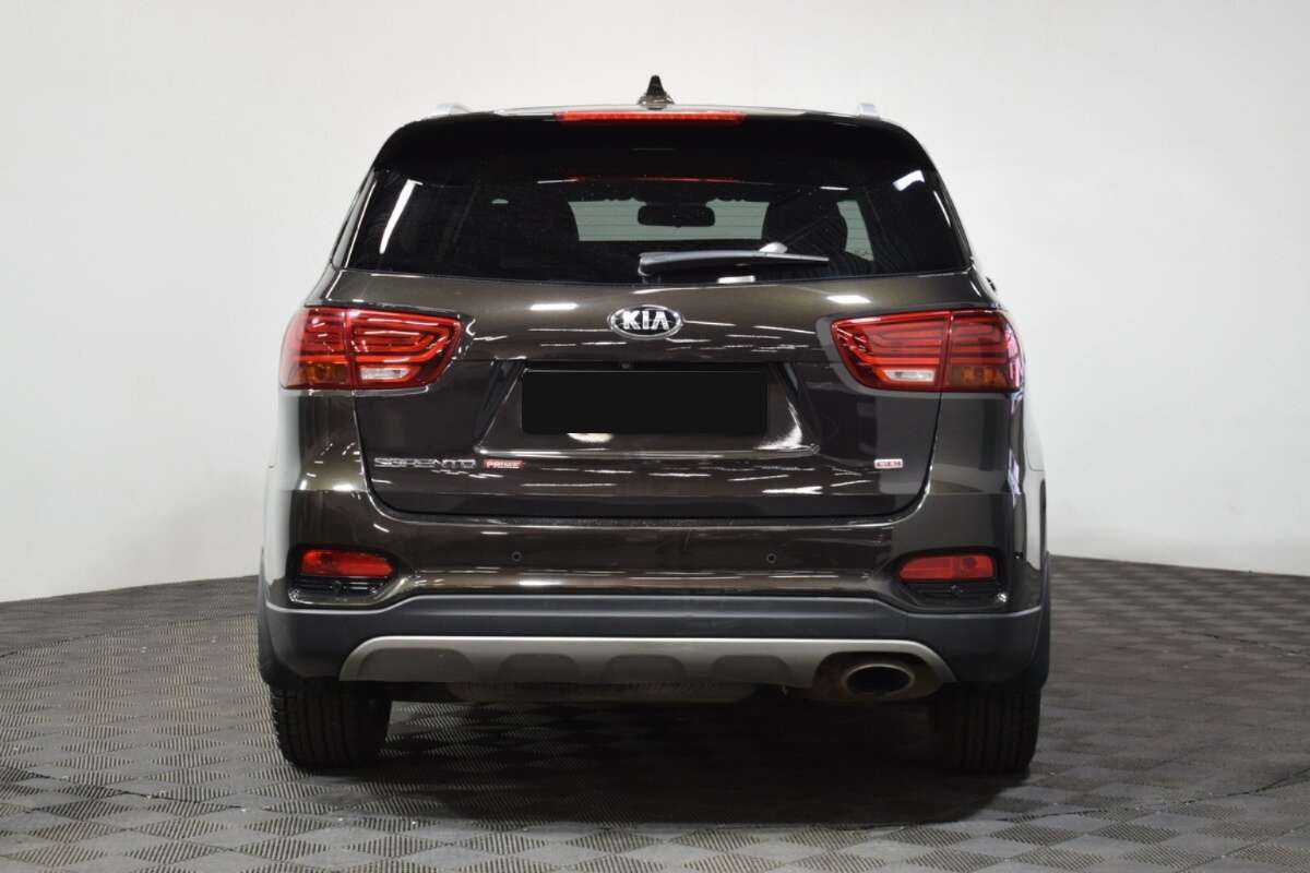 Купить Kia Sorento с пробегом. Фото: #4