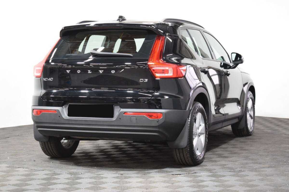 Купить Volvo XC40 с пробегом. Фото: #3
