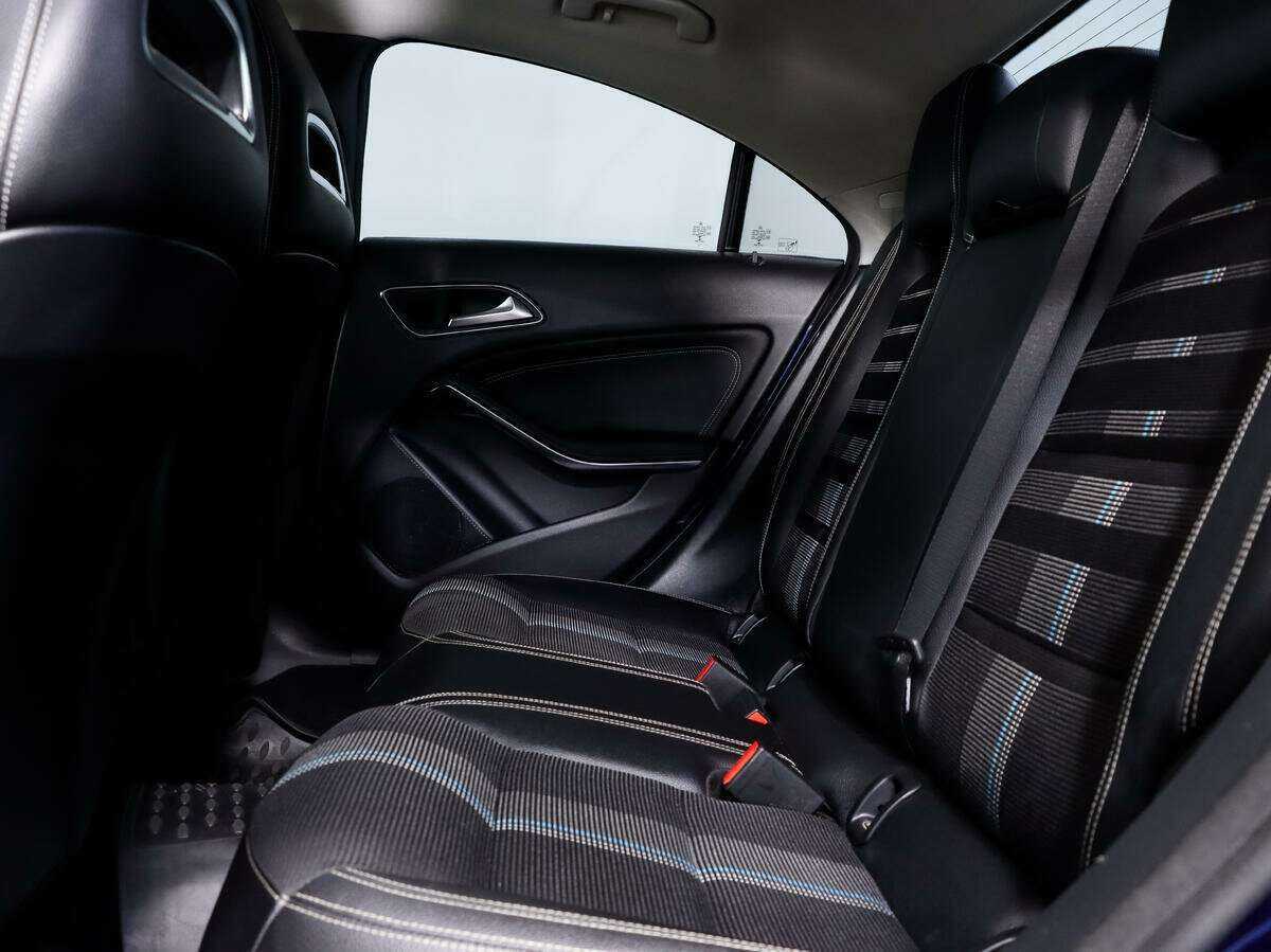 Купить Mercedes-Benz CLA с пробегом. Фото: #10