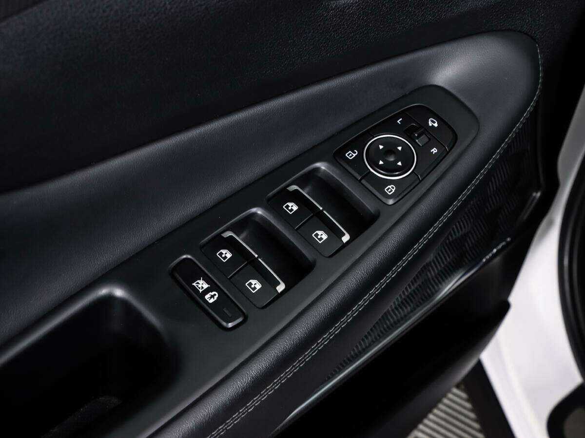 Купить Hyundai Santa Fe с пробегом. Фото: #17