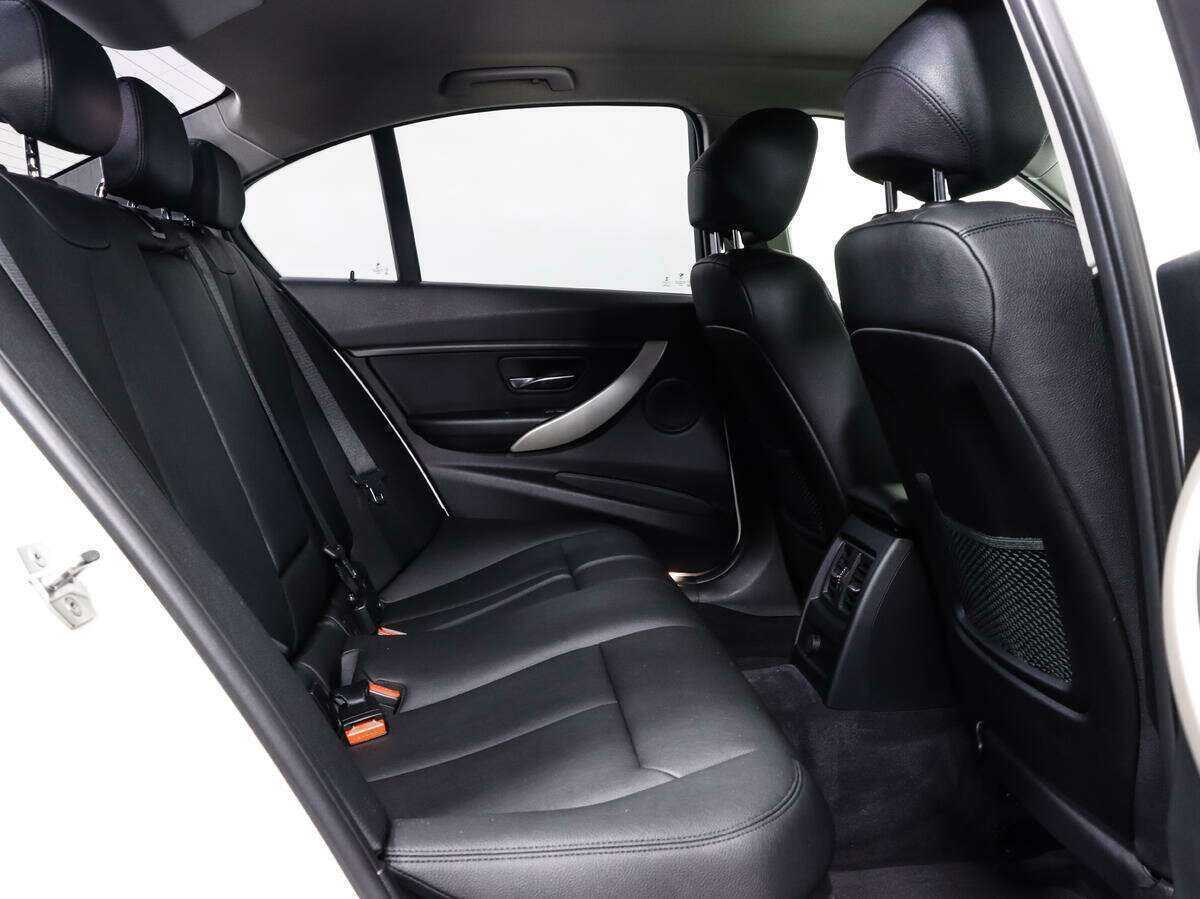 Купить BMW 3 серии с пробегом. Фото: #15