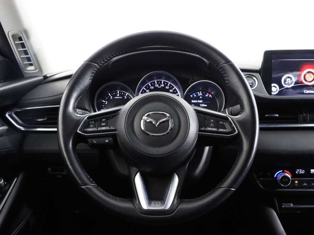 Купить Mazda 6 с пробегом. Фото: #11