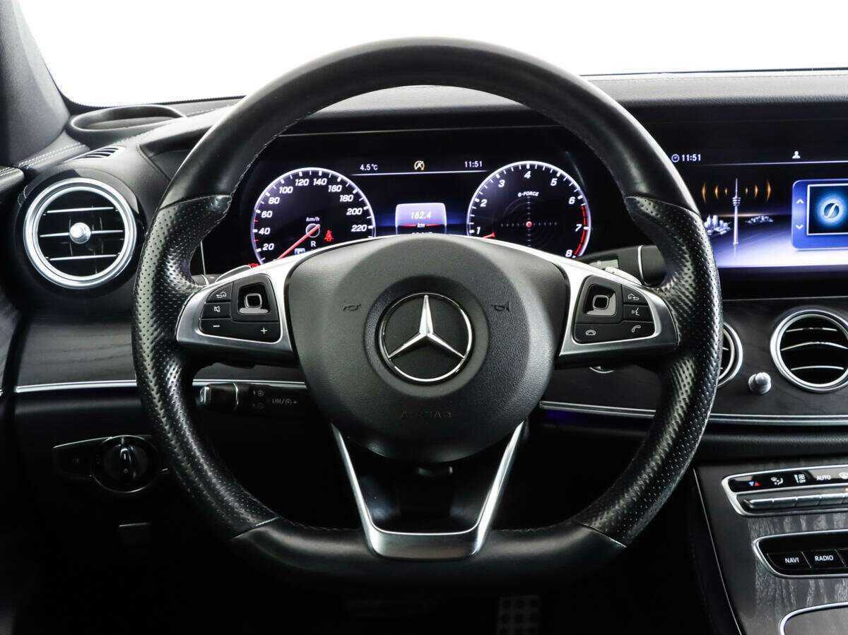 Купить Mercedes-Benz E-Класс с пробегом. Фото: #6