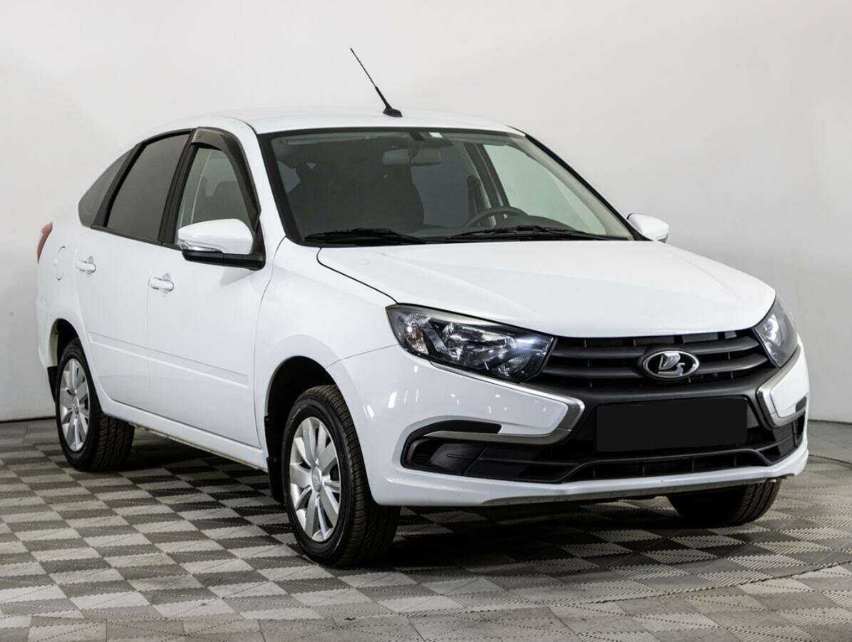 Купить Lada (ВАЗ) Granta с пробегом. Фото: #2