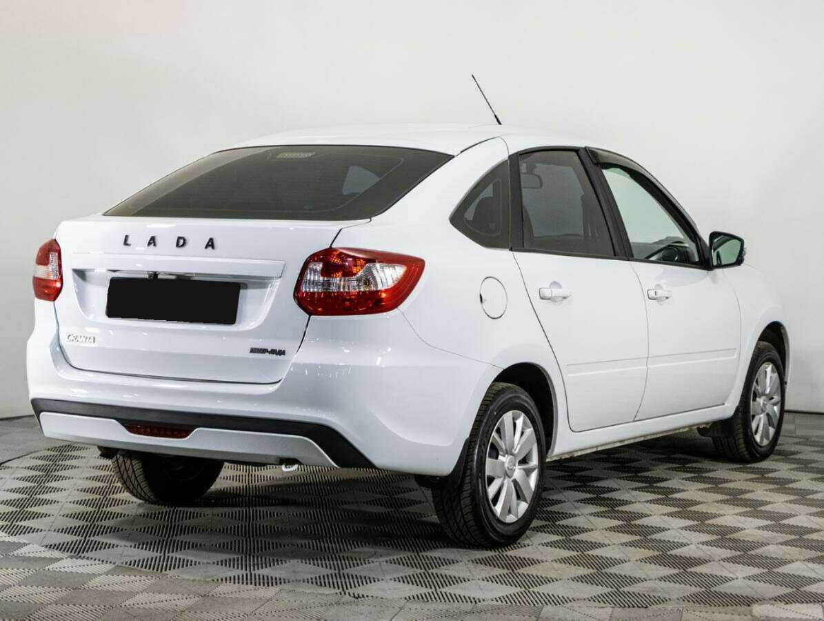 Купить Lada (ВАЗ) Granta с пробегом. Фото: #4