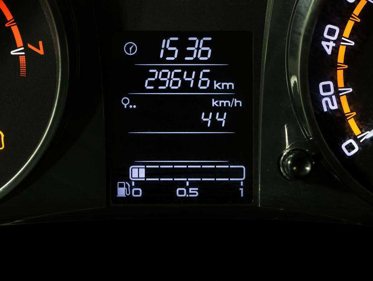 Купить Lada (ВАЗ) Granta с пробегом. Фото: #13