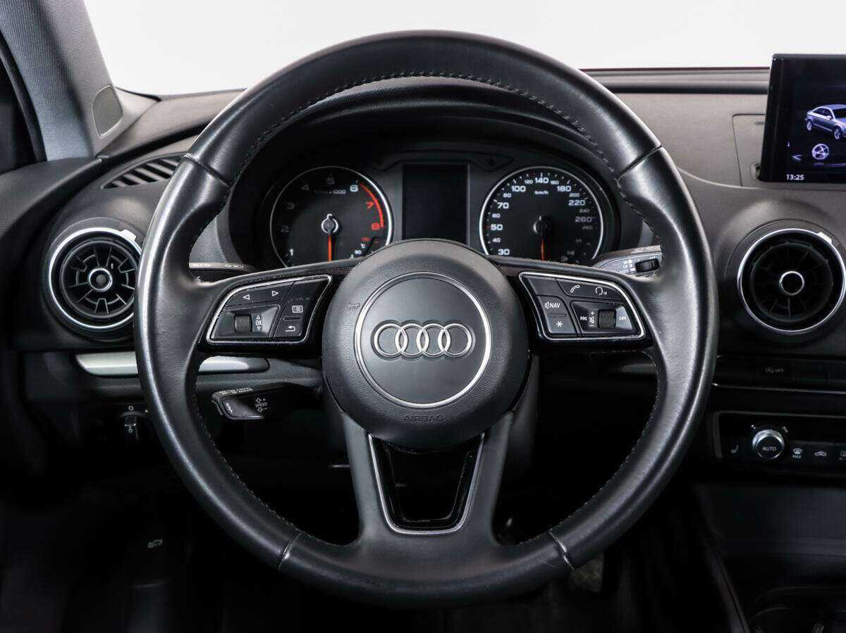 Купить Audi A3 с пробегом. Фото: #11