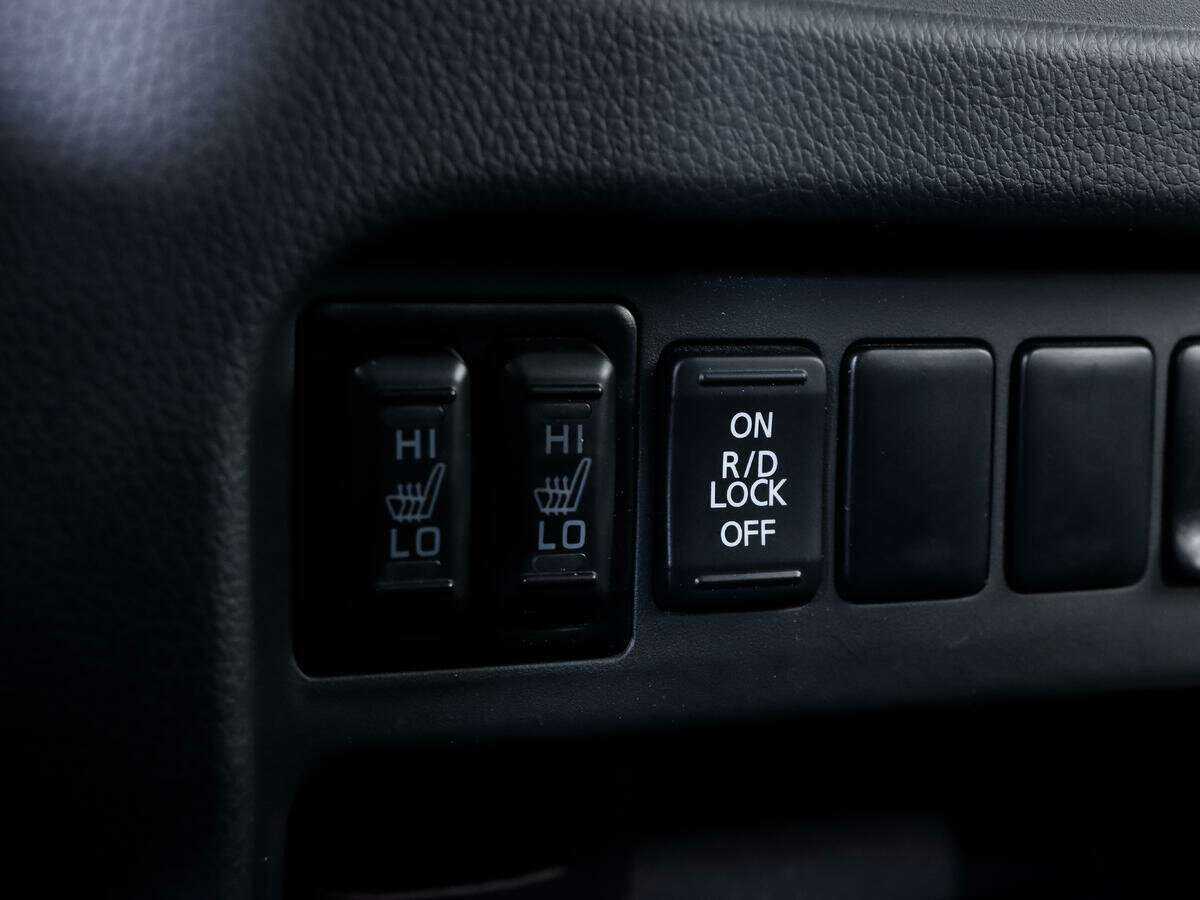 Купить Mitsubishi Pajero Sport с пробегом. Фото: #14